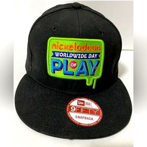 Vintage Nickelodeon WORLDWIDE DAY OF PLAY HAT SnapBack New Era 9fifty DEADSTOCK